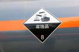 青岛解放底盘 液体运输车上装                                                图片