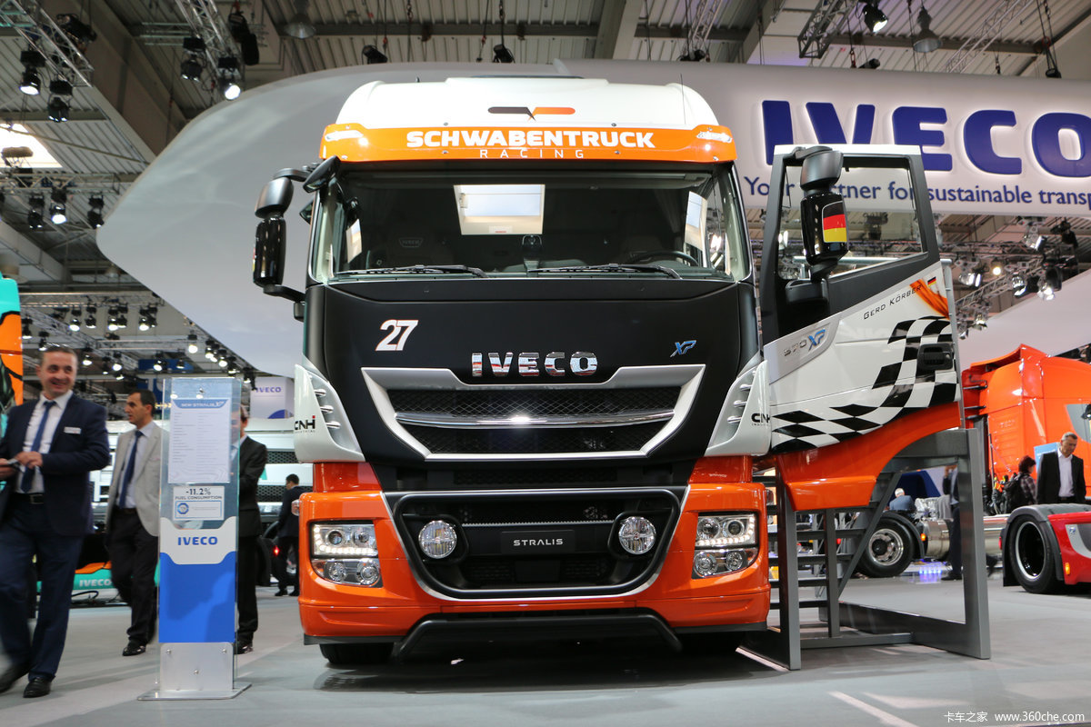 ά New Stralis XPؿ 570 4X2ǣ                                                