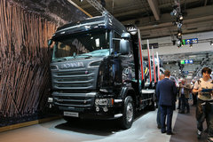 斯堪尼亚 R系列重卡 580马力 6X4木材运输车(型号R580 LB6X4MSA)
