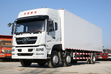 中国重汽 斯太尔DM5G重卡 240马力 6X2 9.4米厢式载货车(7挡)(ZZ5203XXYM56CGD1)