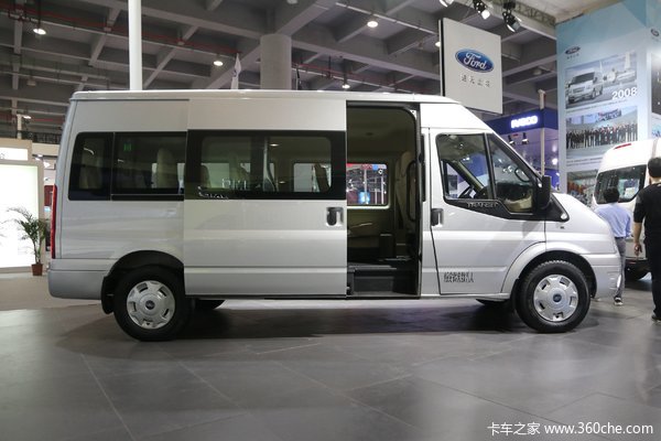 新世代全顺封闭货车火热促销中 让利高达0.3万