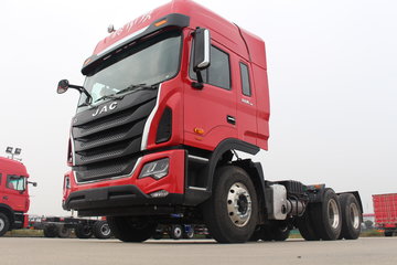 【江淮 格尔发k5w重卡 350马力 6x4牵引车外观图片