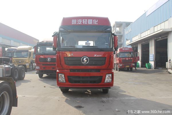陕汽重卡 德龙X3000 460马力 8X2 9.5米厢式载货车(SX5320XXY4C45B)