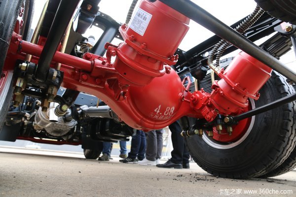 可上蓝牌贵州东风凯普特d28宽体直降10000,厂家金融3厘6