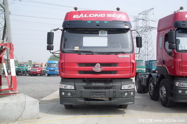 颠覆国内重卡传统&nbsp;试驾东风柳汽霸龙507