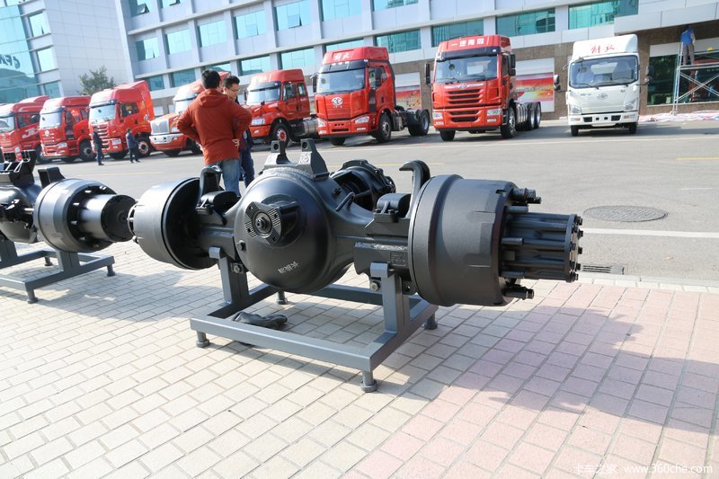 一汽解放 驱动桥 解放457中桥 外观