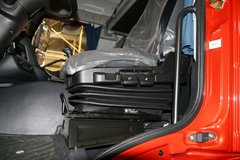 一汽解放 J6P重卡 绿通版 420马力 8X4 9.5米载货车底盘(CA1310P66K24L7T4E5)