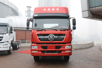 中国重汽 斯太尔D7B重卡 380马力 6X4牵引车(ZZ4253N3241E1BN)