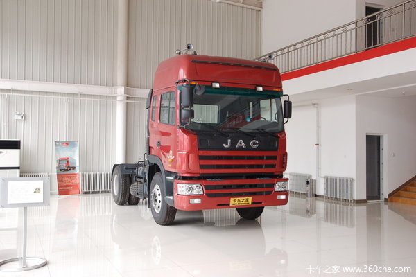 再如"江淮格尔发过继了现代和奔驰的遗腹子,而且整容了斯堪尼亚