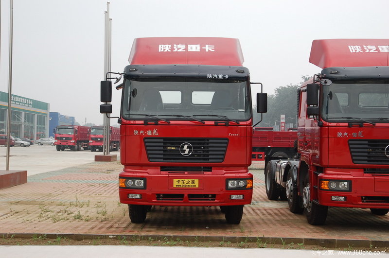 【图】陕汽 德龙f2000重卡 336马力 6x2 牵引车(加长高顶)(加强型)