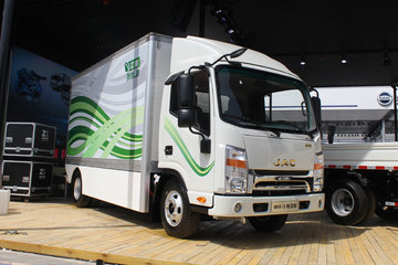 江淮 帅铃i5 6T 单排纯电动厢式轻卡77.76kWh