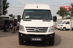 南京金龙 开沃D11 4.5T 5.96米纯电动厢式运输车