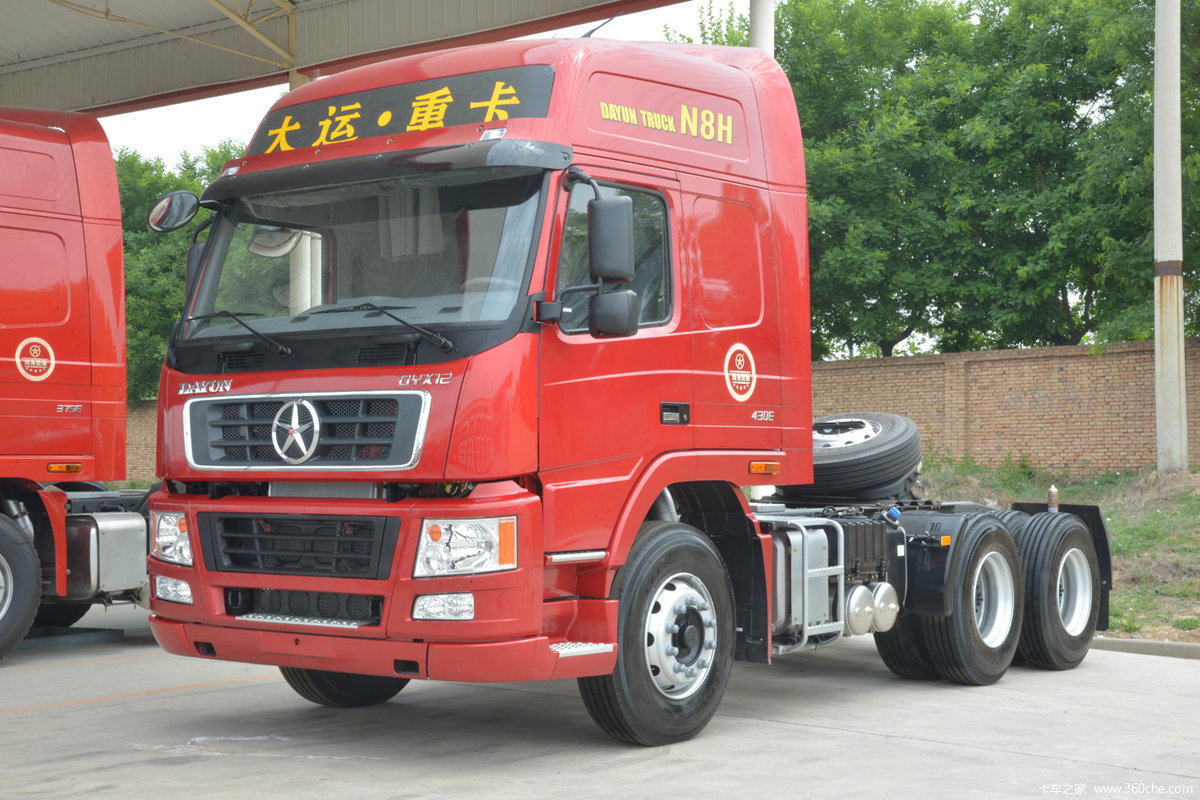 大运 N8H重卡 430马力 6X4牵引车