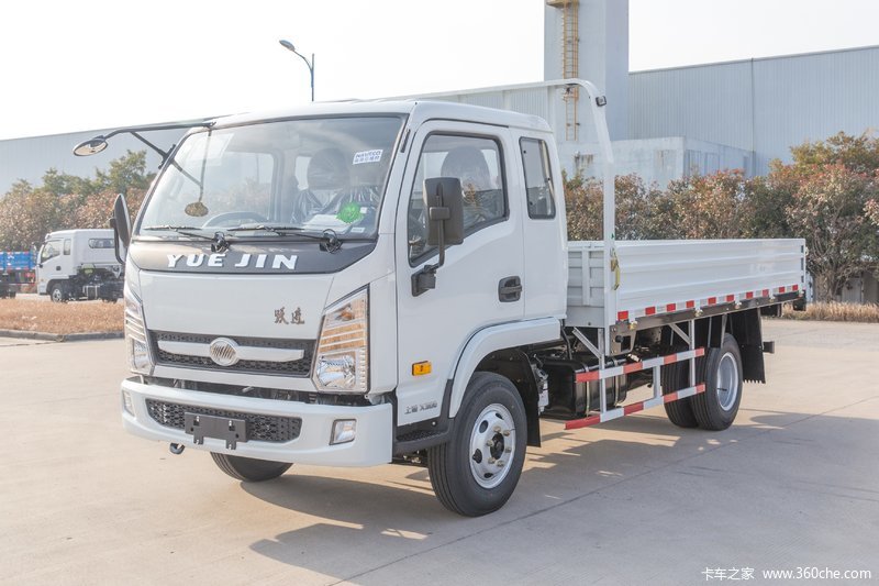上汽跃进 上骏x系 跃进 上骏x300-33 125马力 3.