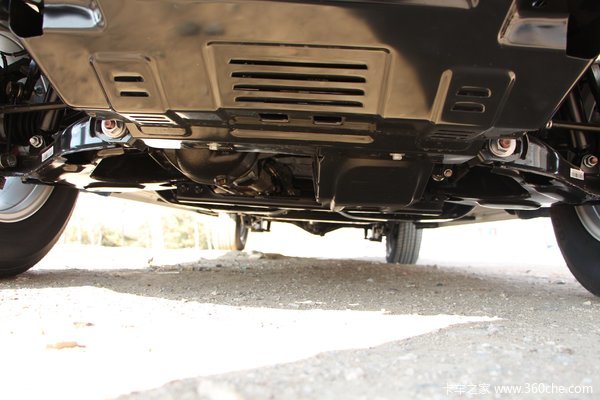 长城 风骏5 2017款 欧洲版 精英型 四驱 2.4l汽油 大双排皮卡底盘图片