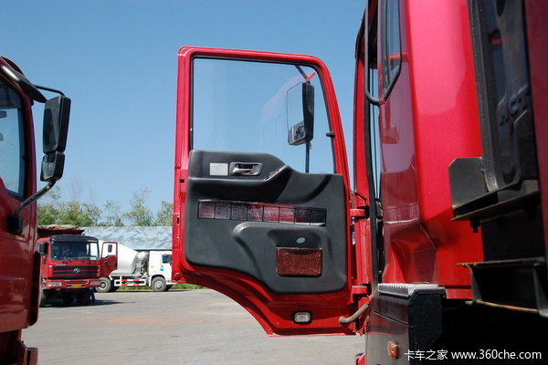 红岩 新大康重卡 290马力 6x4 5.4米自卸车(5.