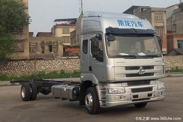 东风柳汽 乘龙H7重卡 460马力 4X2排半厢式载货车底盘(LZ5181XXYH7ABT)