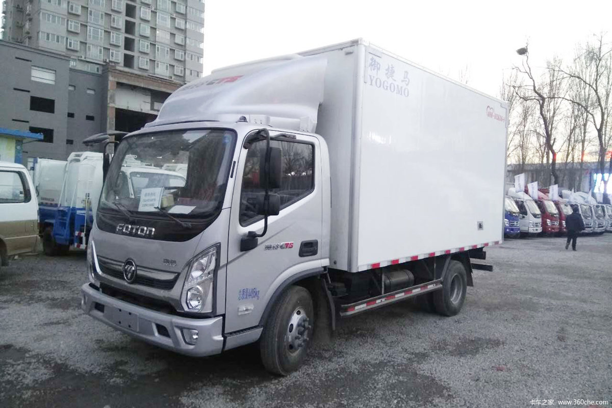  CTS 143 4X2س(BJ5048XLC-FA)                                                