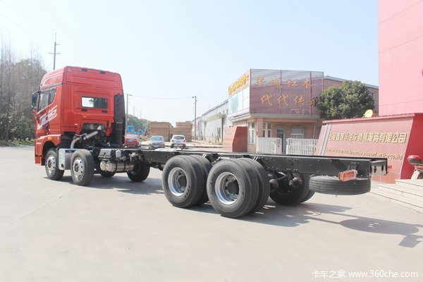 济南银月解放JH6 375马力8*4载货车钜惠2.17万元