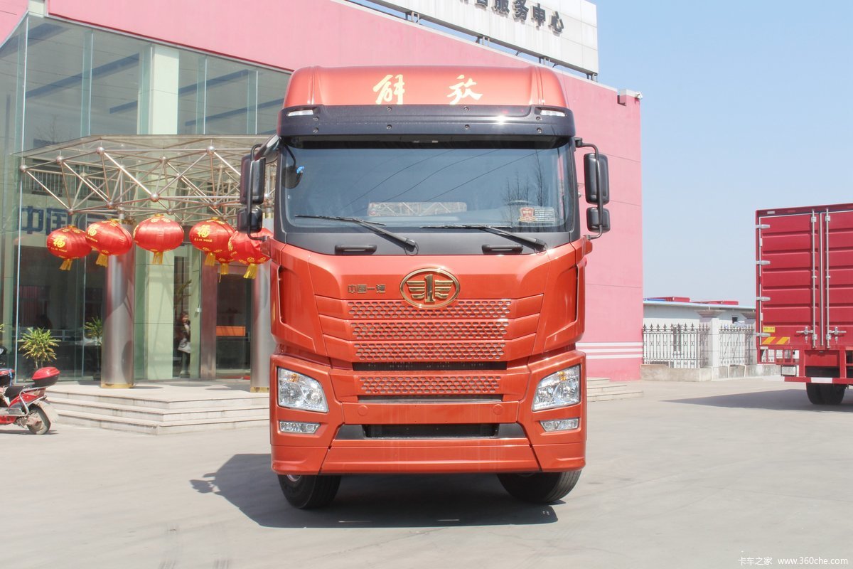 青岛解放 JH6重卡 420马力 8X4 9.5米仓栅式载货车(3.727速比)
