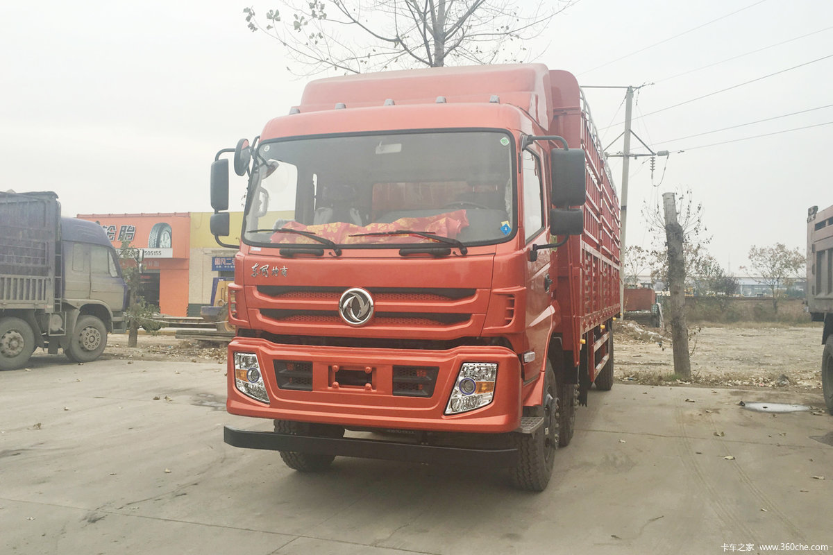 东风特商 重卡 210马力 6X2 9.6米仓栅式载货车