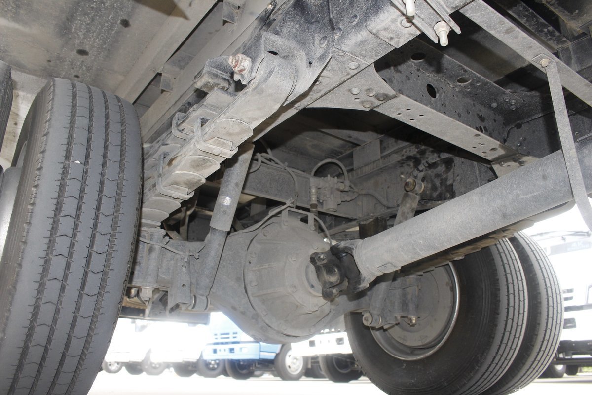 pa)>底盘> 东莞市渝庆汽车销售服务有限公司 庆铃 五十铃700p系列中卡