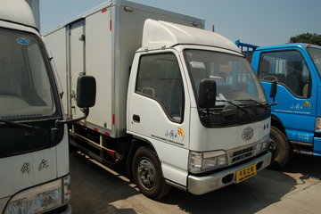 小解放 90马力 4.2米单排厢式轻卡图片