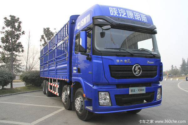 陕汽康明斯 德龙X3000 超强版 420马力 8X4 9.55米仓栅式载货车(SX5310CCY4C456)