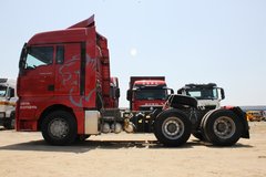 中国重汽 汕德卡SITRAK C7H重卡 440马力 6X4牵引车(3.7)(ZZ4256V324HE1B)