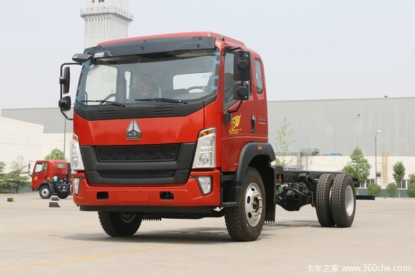 中国重汽HOWO G5X中卡 210马力 6.2米排半厢式载货车底盘(ZZ5167XXYG471DE1A)