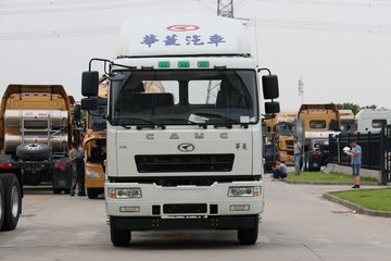 华菱重卡 重载型 430马力 6X4牵引车(HN4251B43C4M5)