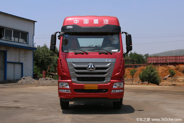 中国重汽 豪瀚J7G重卡 360马力 4X2 CNG牵引车(ZZ4185V4216E1CB)
