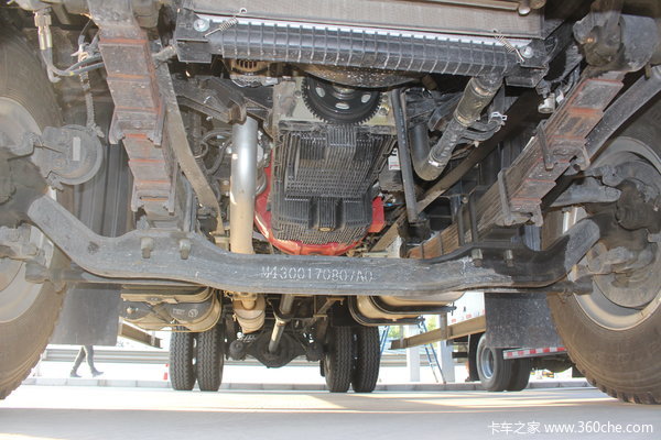 欧马可s5载货车底盘图片