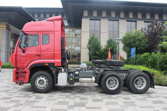 中国重汽 豪瀚J7B重卡 380马力 6X4危化品牵引车(ZZ4255N3246E1W)