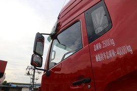 东风天龙 牵引车外观                                                图片