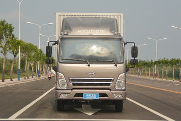 现代商用车 盛图H3 129马力 3.82米排半厢式轻卡(CHM5042XXYGDC33V)