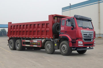 中国重汽 豪瀚J7G重卡 430马力 8X4 7.8米LNG自卸车(ZZ3315V4066E1L)
