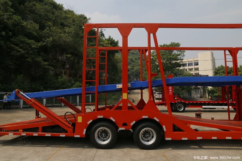 【图】一汽柳特 安捷(l5r)重卡 310马力 4x2轿运长头牵引车(lzt5185