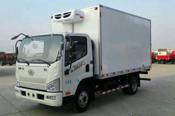 解放 J6F 130马力 4X2 4.1米冷藏车(CA5041XLCP40K17L1E5A85)