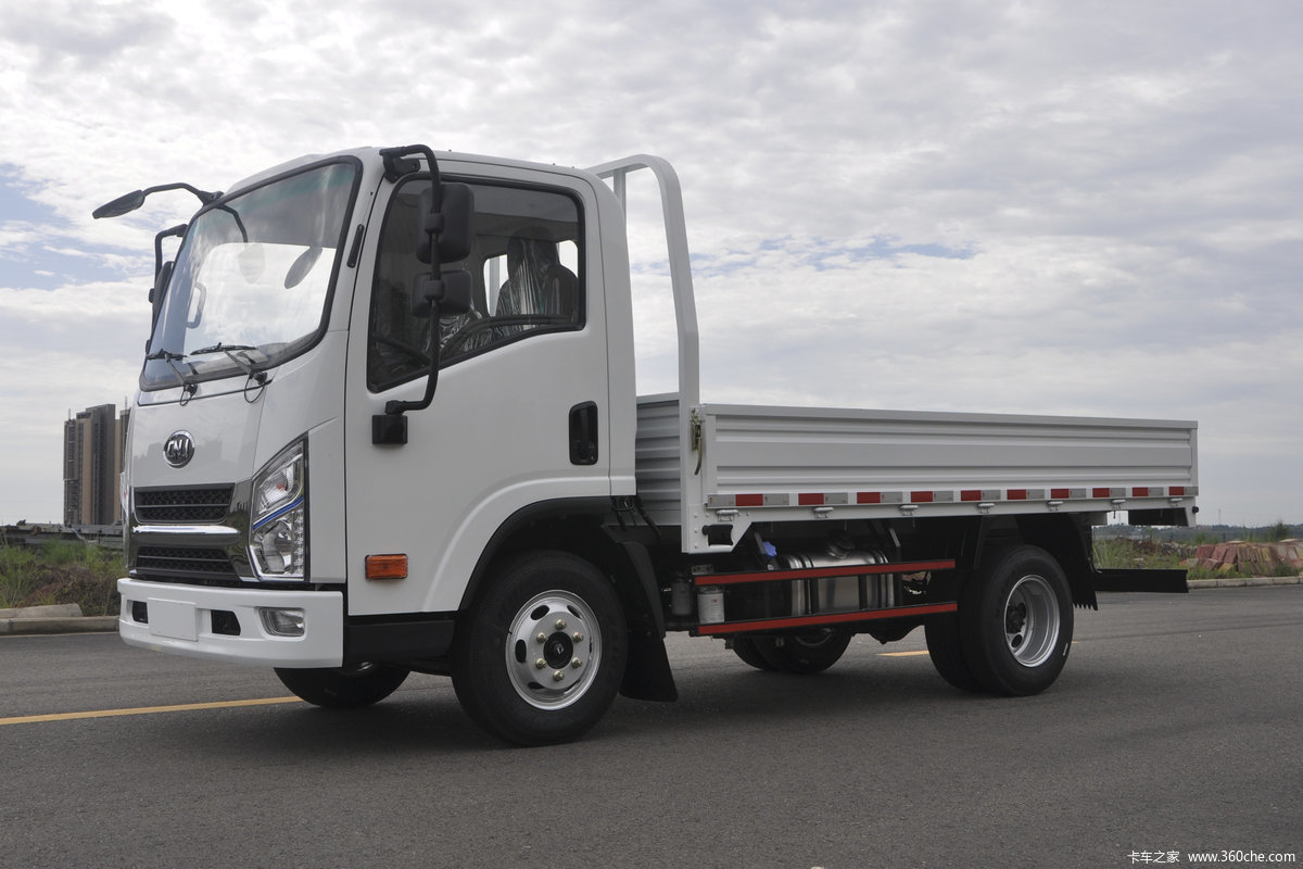 【图】南骏汽车 瑞吉 109马力 3.