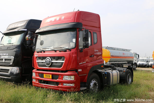 中国重汽 斯太尔DM5G重卡 340马力 4X2牵引车(ZZ4183N361GE1)