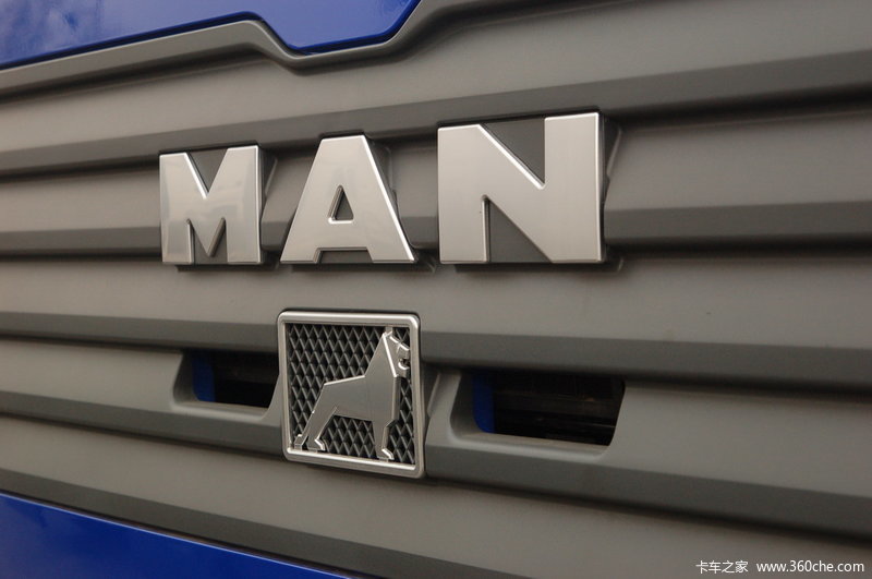 【图】曼(man) tga系列重卡 430马力 6x4 牵引车(型号:33.