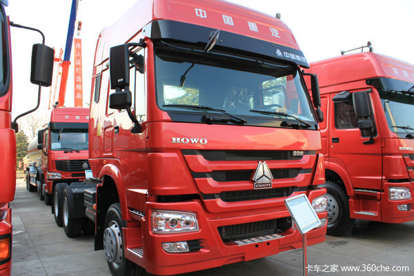 中国重汽 HOWO重卡 340马力 6X2牵引车(ZZ4257N3237D1)