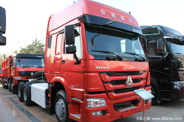 中国重汽 HOWO重卡 340马力 6X4 CNG牵引车(ZZ4257N3847C1L)