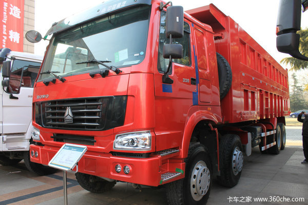 中国重汽 HOWO重卡 336马力 8X4 7.8米自卸车(ZZ3317N3867C1)