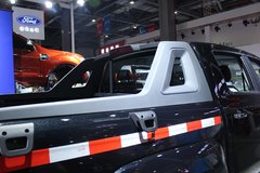 江铃 域虎 2017款 智能版 2.0L汽油 205马力 四驱 双排皮卡