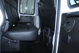 新Daily 消防车驾驶室                                               图片