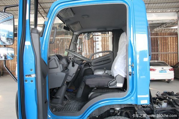 21米单排厢式轻卡底盘(潍柴)驾驶室图_手机卡车之家