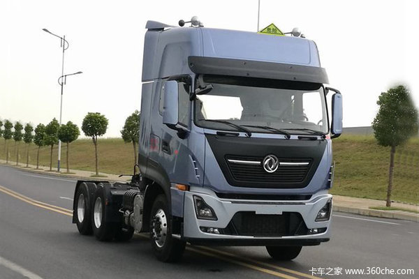 东风商用车 新天龙KL重卡 450马力 6X4危险品牵引车(DFH4250D1)