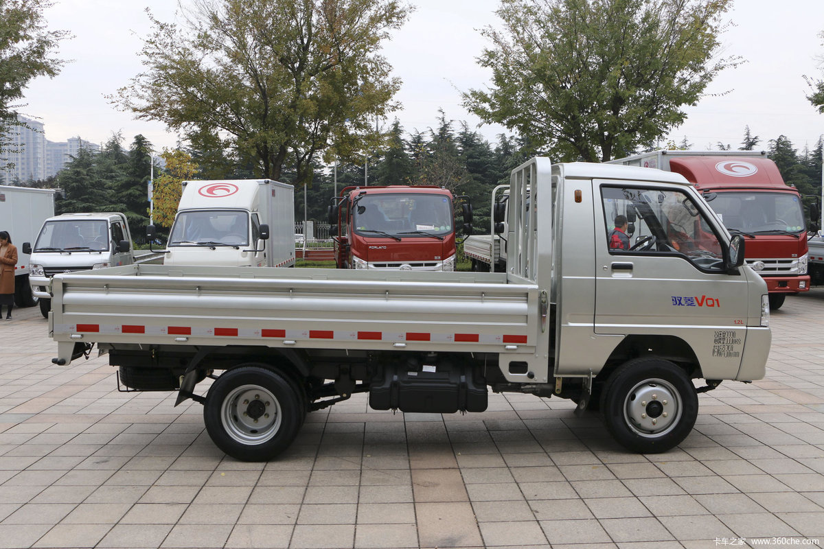 【图】福田时代 驭菱vq1 2017款 1.2l 86马力 汽油 3.